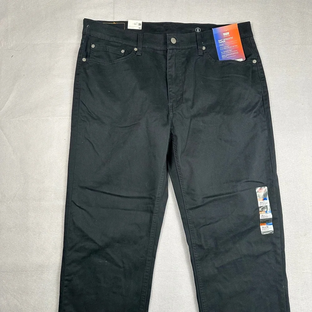 Levis 541 Athletic Taper Pants Mens 36x36 Black All Seasons Tech Stretch NEW